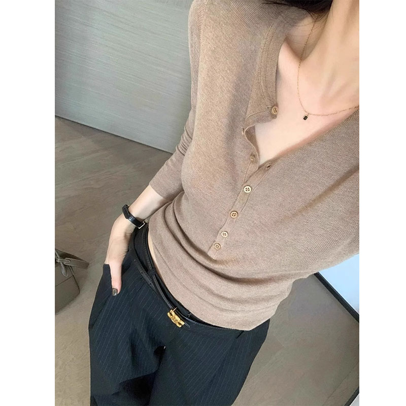 Women Long Sleeved Top V-neck  - đánh giá và giá Women Fashion Designer